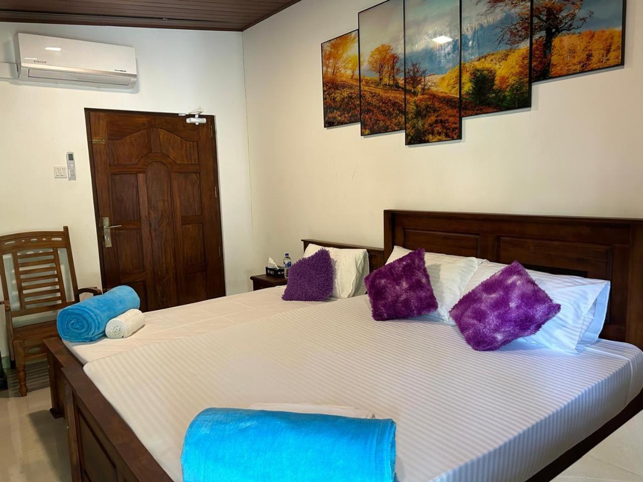 Dinu Lanka Resort Katunayaka Exterior foto